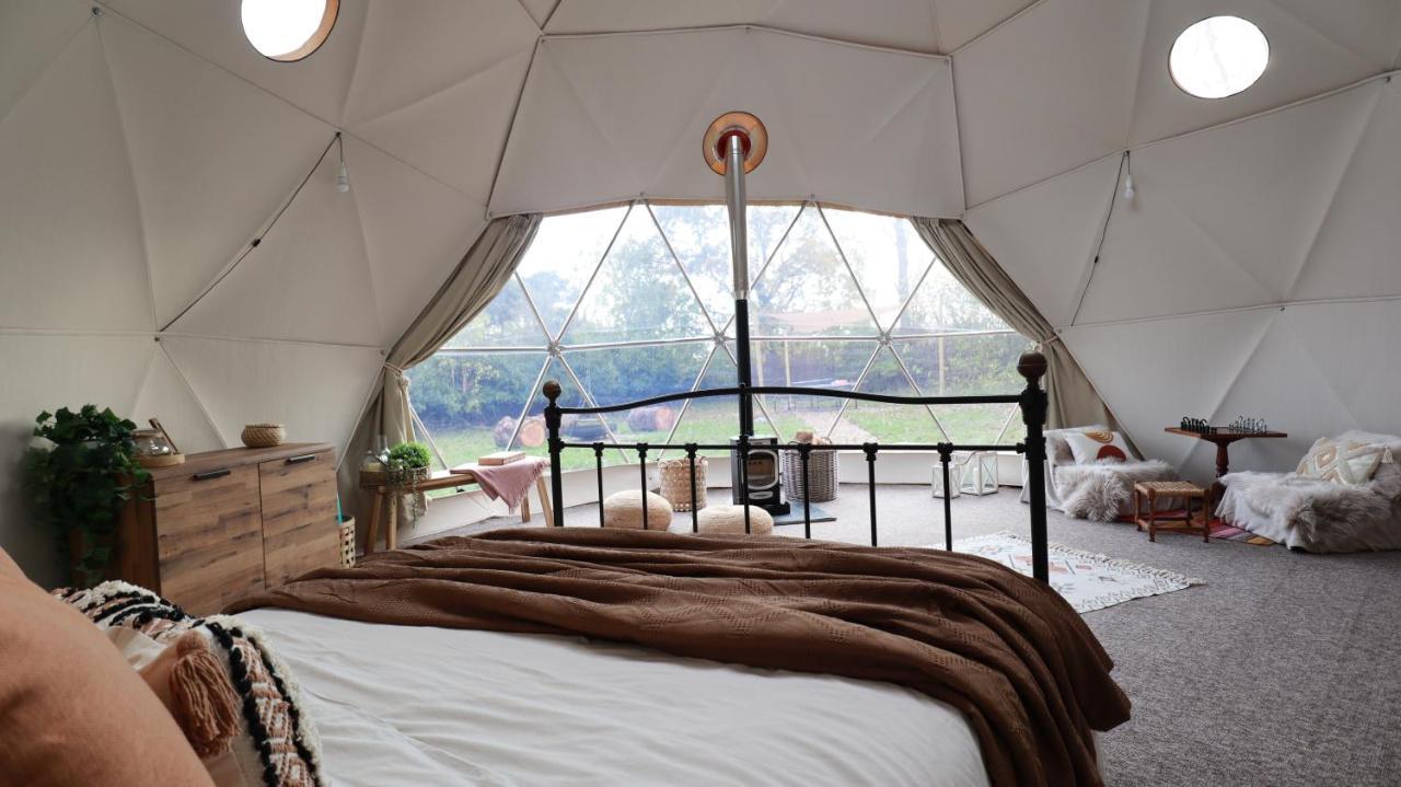 Hotel Luxury Dome With Private Wood-Fired Hot Tub Oksford Zewnętrze zdjęcie